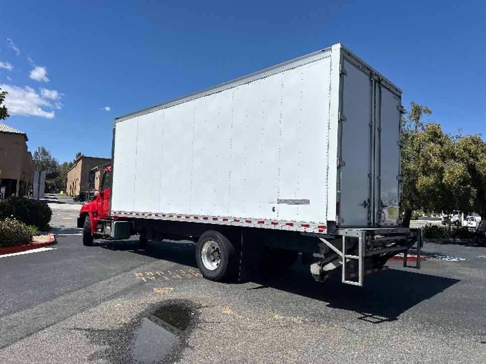 Medium Duty Box Truck-Light and Medium Duty Trucks-Hino-2018-268-Torrance-CA-286,904\n\t\tmiles-$ 33,250 - Image 6