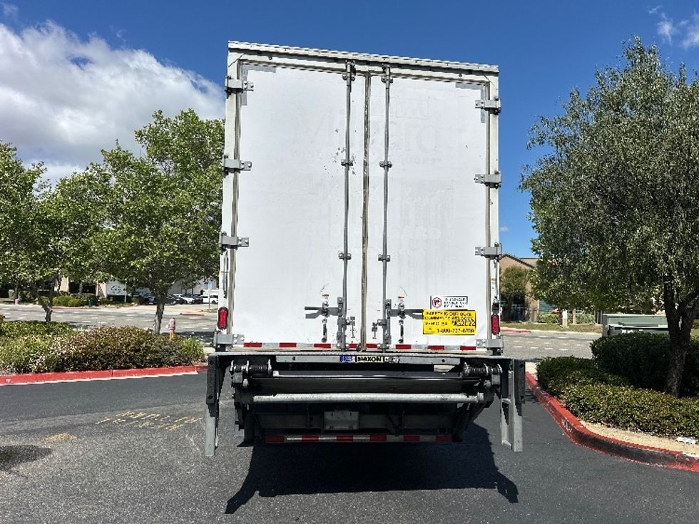 Medium Duty Box Truck-Light and Medium Duty Trucks-Hino-2018-268-Torrance-CA-293,063\n\t\tmiles-$ 32,250 - Image 6