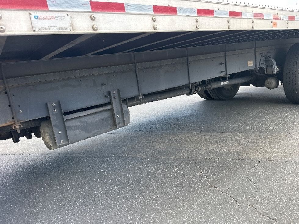 Medium Duty Box Truck-Light and Medium Duty Trucks-Hino-2018-268-Torrance-CA-322,823\n\t\tmiles-$ 28,000 - Image 5