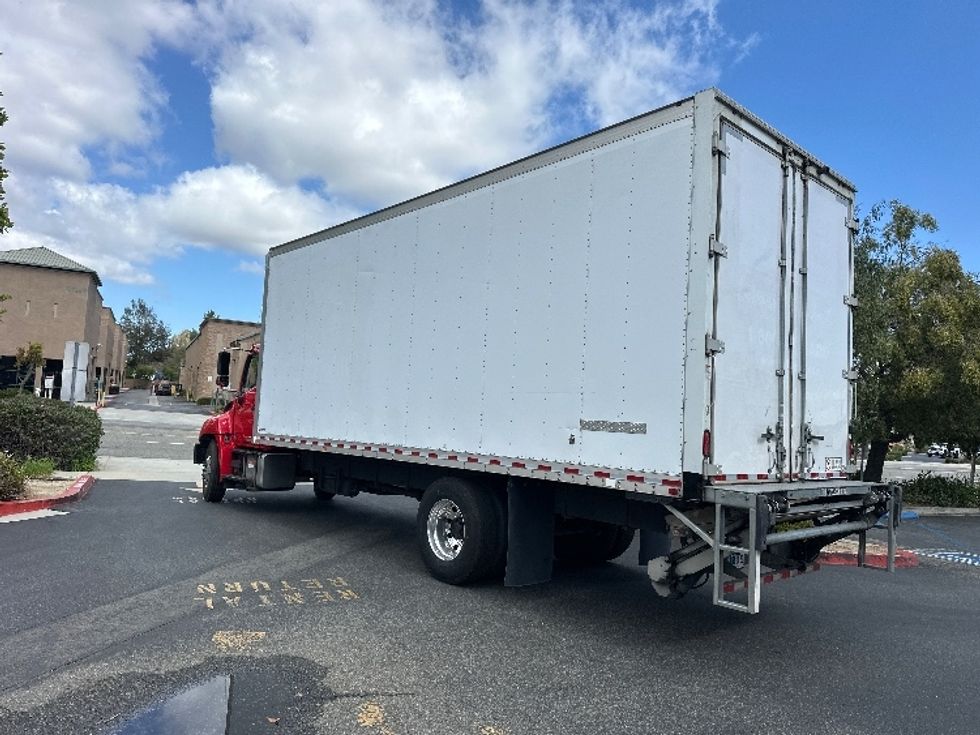 Medium Duty Box Truck-Light and Medium Duty Trucks-Hino-2018-268-Torrance-CA-322,823\n\t\tmiles-$ 28,000 - Image 6