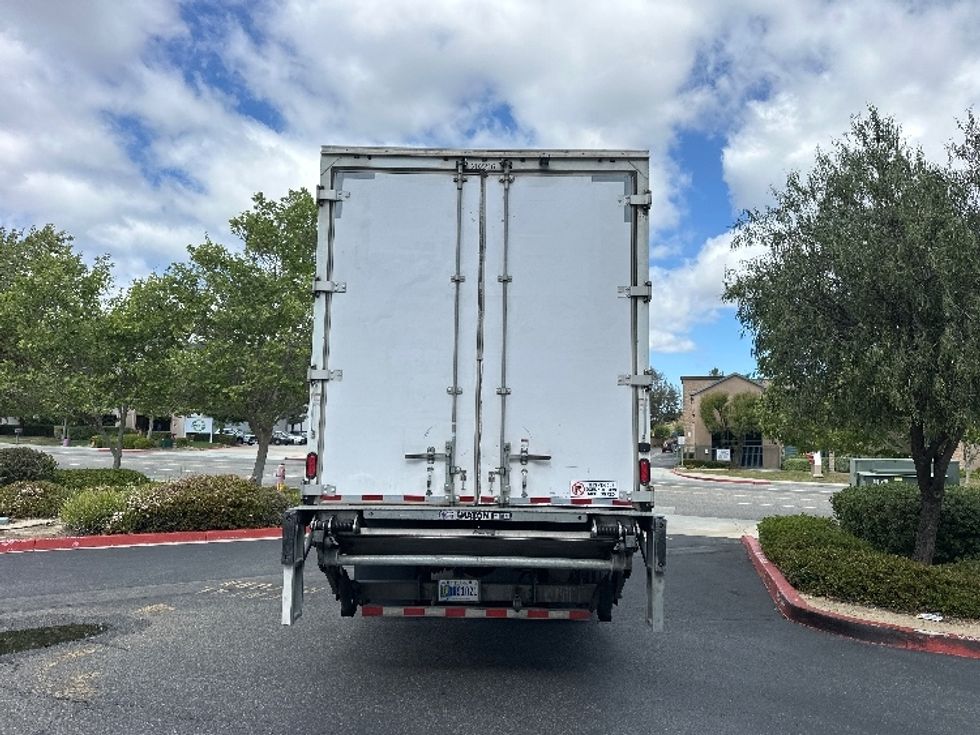 Medium Duty Box Truck-Light and Medium Duty Trucks-Hino-2018-268-Torrance-CA-322,823\n\t\tmiles-$ 28,000 - Image 7