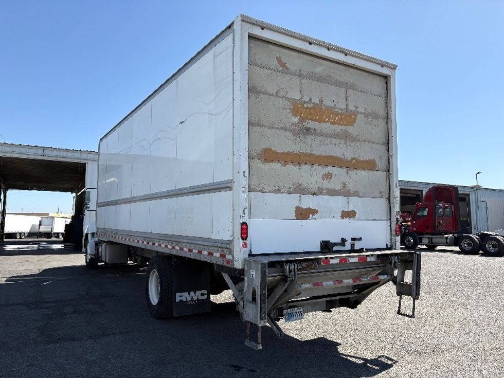 Medium Duty Box Truck-Light and Medium Duty Trucks-Hino-2018-268-West Sacramento-CA-206,044\n\t\tmiles-$ 50,500 - Image 6