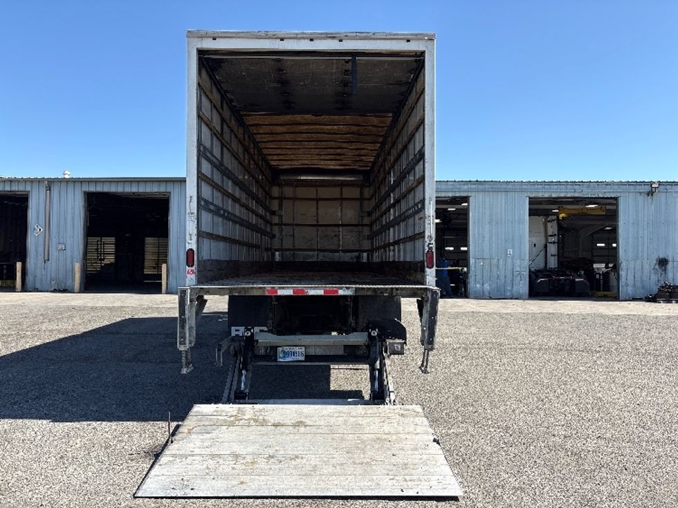Medium Duty Box Truck-Light and Medium Duty Trucks-Hino-2018-268-West Sacramento-CA-206,044\n\t\tmiles-$ 50,500 - Image 9