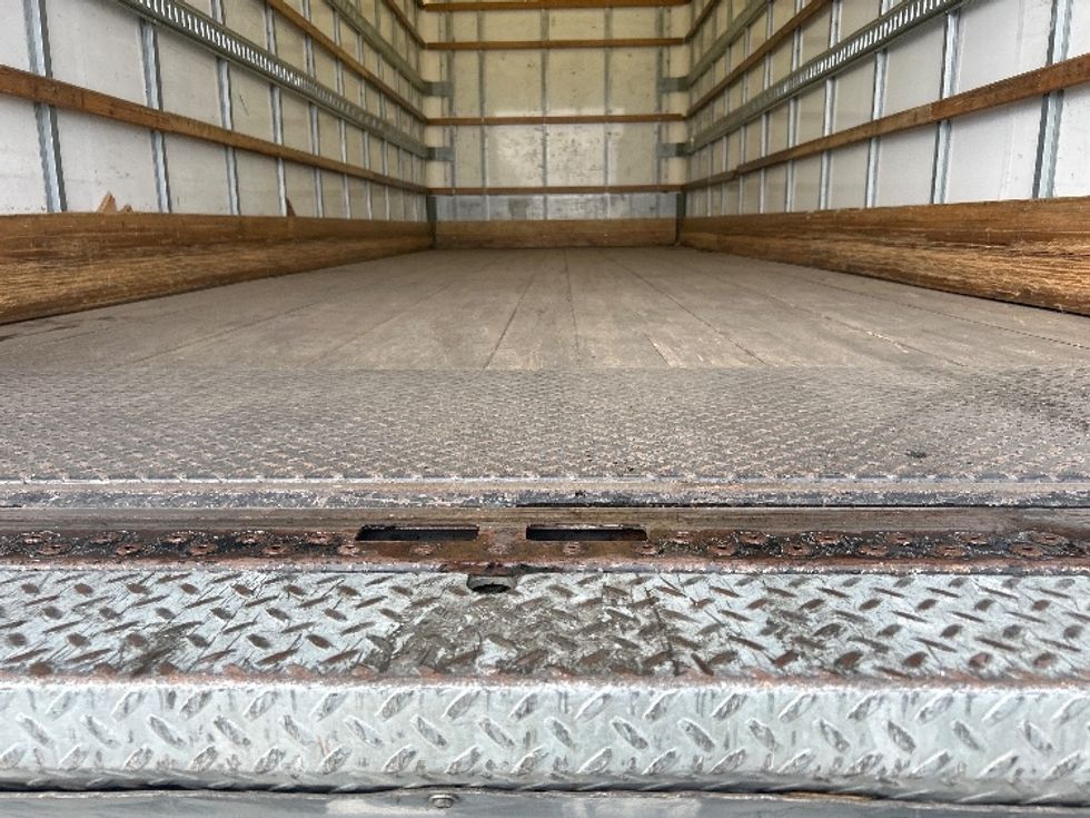 Medium Duty Box Truck-Light and Medium Duty Trucks-Hino-2018-268-West Sacramento-CA-224,999\n\t\tmiles-$ 41,500 - Image 10