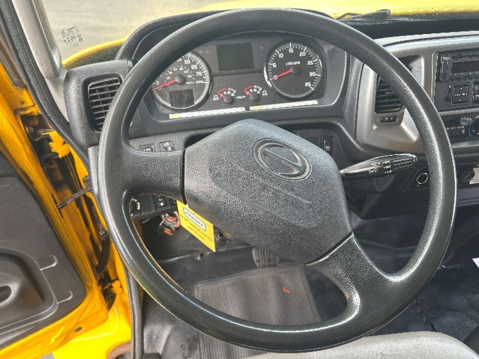 Medium Duty Box Truck-Light and Medium Duty Trucks-Hino-2018-268-West Sacramento-CA-224,999\n\t\tmiles-$ 41,500 - Image 17