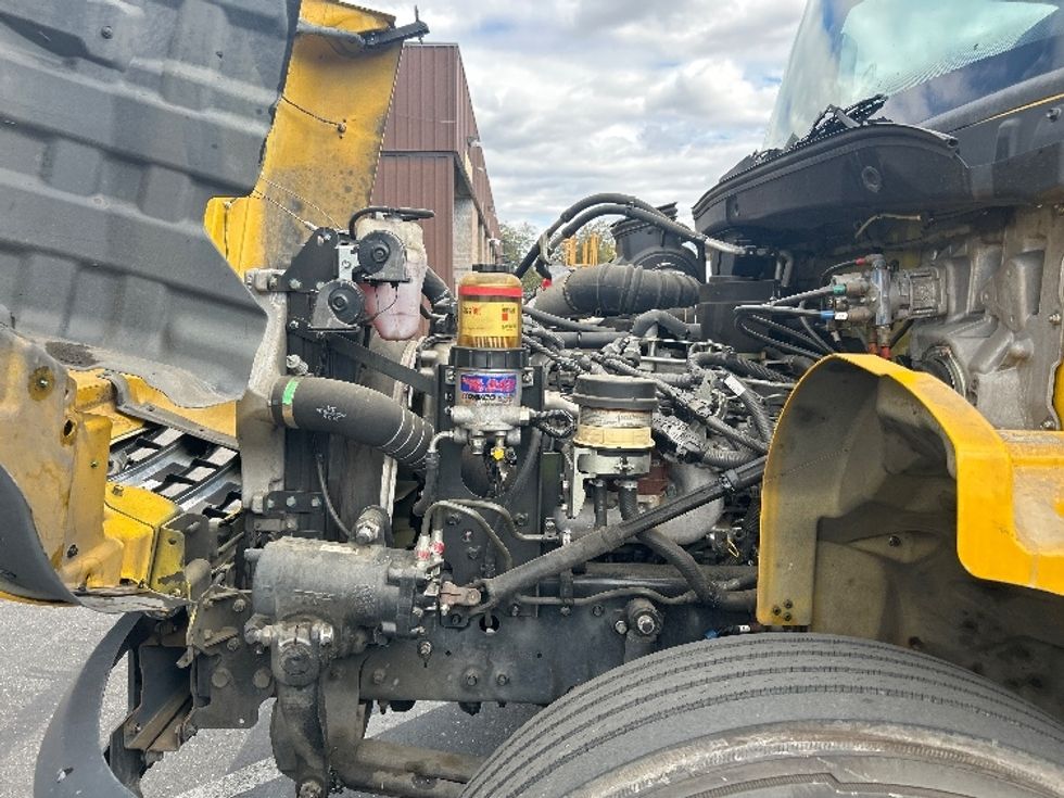 Medium Duty Box Truck-Light and Medium Duty Trucks-Hino-2018-268-West Sacramento-CA-224,999\n\t\tmiles-$ 41,500 - Image 24