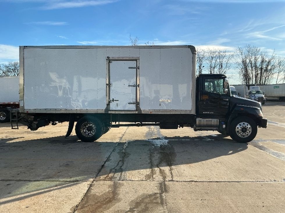 Medium Duty Box Truck-Light and Medium Duty Trucks-Hino-2018-338-Chicopee-MA-277,099\n\t\tmiles-$ 20,250 - Image 15