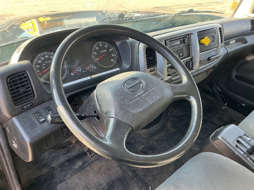 Medium Duty Box Truck-Light and Medium Duty Trucks-Hino-2018-338-Chicopee-MA-277,099\n\t\tmiles-$ 20,250 - Image 17