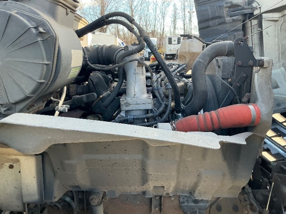 Medium Duty Box Truck-Light and Medium Duty Trucks-Hino-2018-338-Chicopee-MA-277,099\n\t\tmiles-$ 20,250 - Image 24