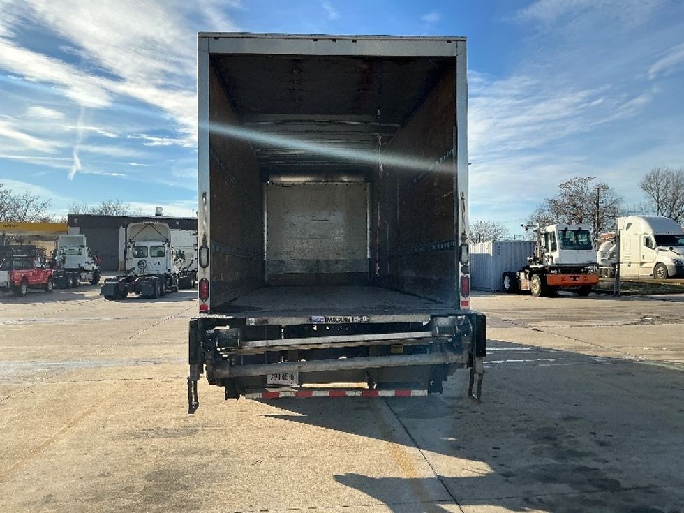 Medium Duty Box Truck-Light and Medium Duty Trucks-Hino-2018-338-Chicopee-MA-277,099\n\t\tmiles-$ 20,250 - Image 8