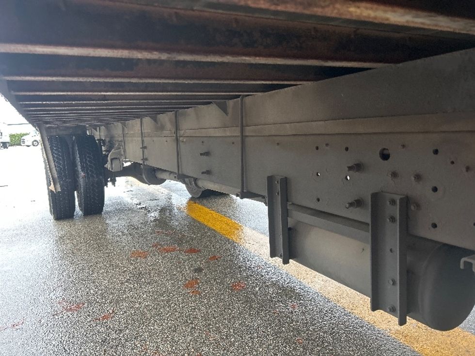 Medium Duty Box Truck-Light and Medium Duty Trucks-Hino-2018-338-Delta-BC-165,730\n\t\tkm-$ 70,250 - Image 14