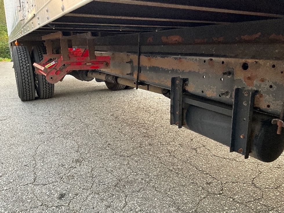 Medium Duty Box Truck-Light and Medium Duty Trucks-Hino-2018-338-Delta-BC-86,625\n\t\tkm-$ 72,250 - Image 14