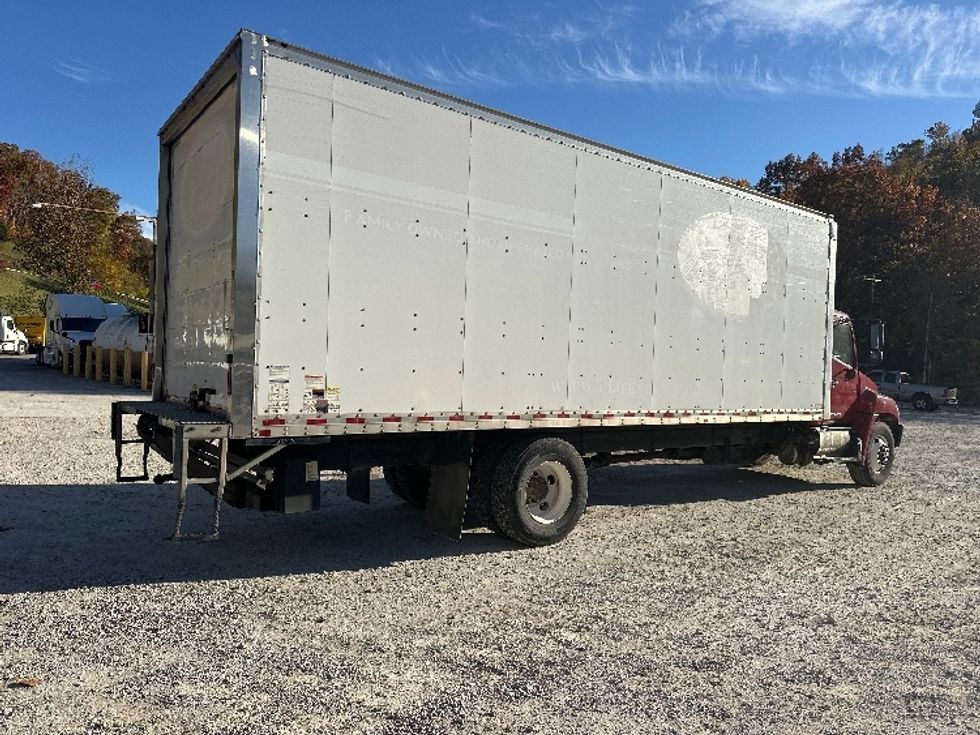 Medium Duty Box Truck-Light and Medium Duty Trucks-Hino-2018-338-Huntington-WV-323,452\n\t\tmiles-$ 20,250 - Image 13