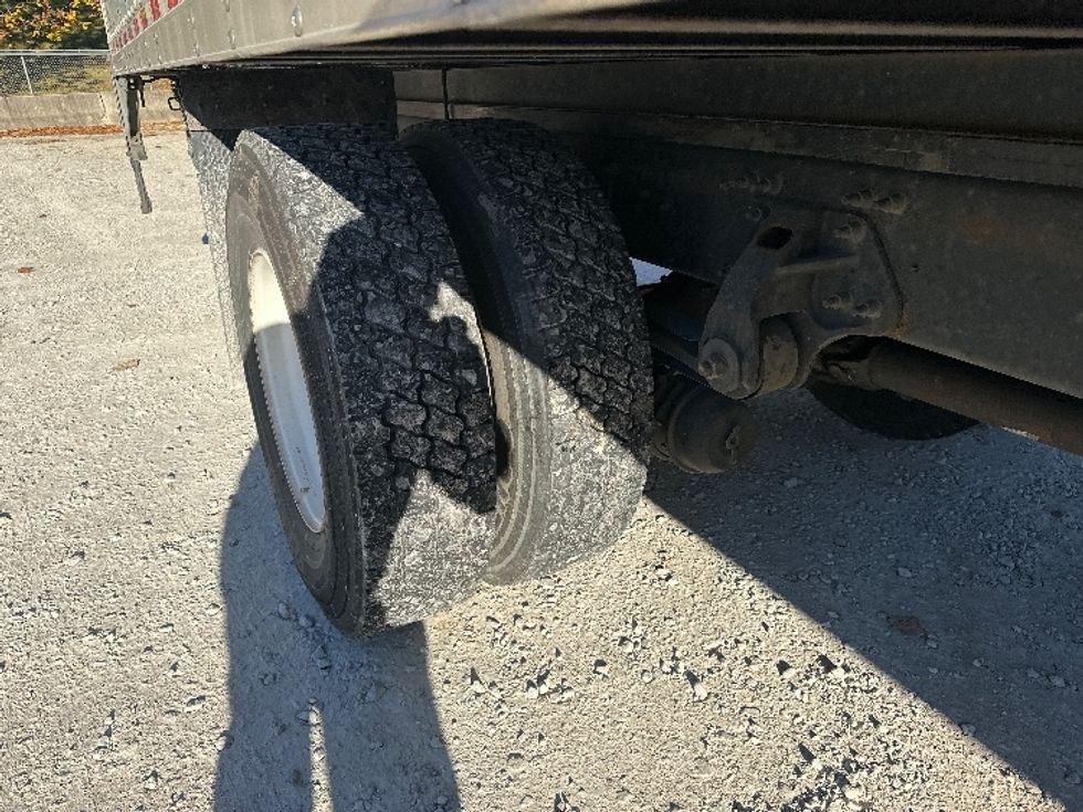 Medium Duty Box Truck-Light and Medium Duty Trucks-Hino-2018-338-Huntington-WV-323,452\n\t\tmiles-$ 20,250 - Image 14