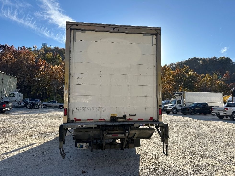 Medium Duty Box Truck-Light and Medium Duty Trucks-Hino-2018-338-Huntington-WV-323,452\n\t\tmiles-$ 20,250 - Image 7