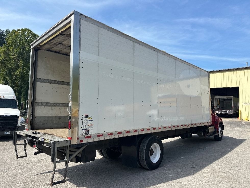 Medium Duty Box Truck-Light and Medium Duty Trucks-Hino-2018-338-Huntington-WV-360,801\n\t\tmiles-$ 20,250 - Image 13