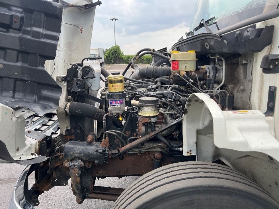 Medium Duty Box Truck-Light and Medium Duty Trucks-Hino-2018-338-Mississauga-ON-187,294\n\t\tkm-$ 66,250 - Image 24