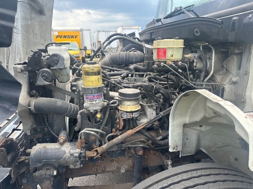 Medium Duty Box Truck-Light and Medium Duty Trucks-Hino-2018-338-Mississauga-ON-225,676\n\t\tkm-$ 64,000 - Image 24