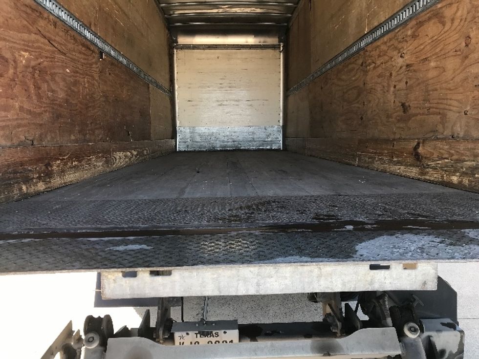 Medium Duty Box Truck-Light and Medium Duty Trucks-Hino-2018-338-San Antonio-TX-368,988\n\t\tmiles-$ 21,000 - Image 10