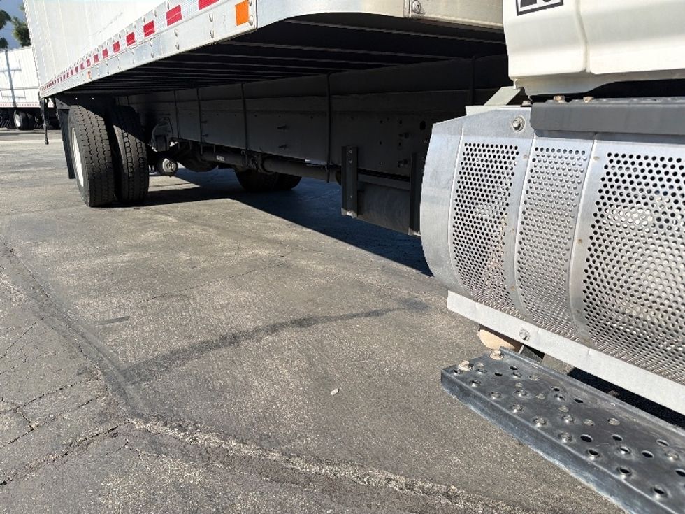 Medium Duty Box Truck-Light and Medium Duty Trucks-Hino-2018-338-Torrance-CA-164,840\n\t\tmiles-$ 38,500 - Image 14