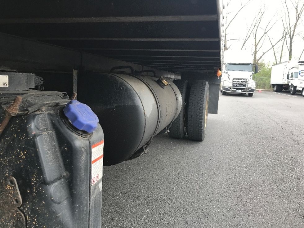 Medium Duty Box Truck-Light and Medium Duty Trucks-Hino-2019-195-Bensalem-PA-154,756\n\t\tmiles-$ 34,250 - Image 5