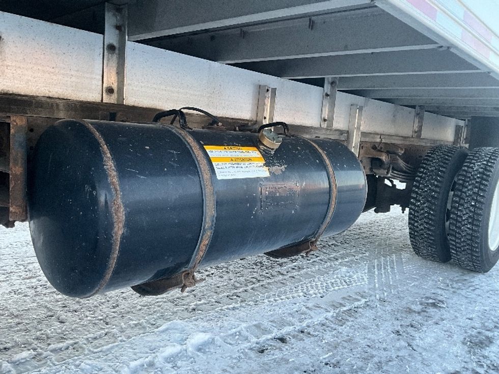 Medium Duty Box Truck-Light and Medium Duty Trucks-Hino-2019-195-Boucherville-PQ-153,181\n\t\tkm-$ 59,750 - Image 5