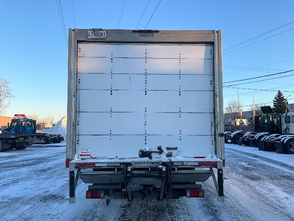 Medium Duty Box Truck-Light and Medium Duty Trucks-Hino-2019-195-Boucherville-PQ-153,181\n\t\tkm-$ 59,750 - Image 7