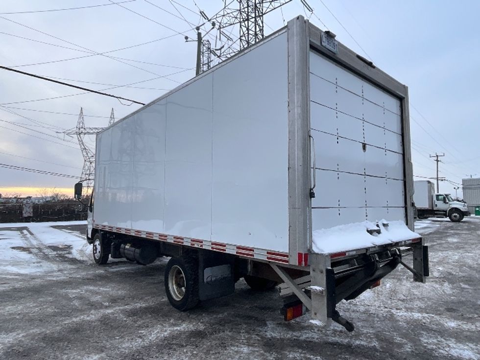 Medium Duty Box Truck-Light and Medium Duty Trucks-Hino-2019-195-Boucherville-PQ-183,653\n\t\tkm-$ 57,250 - Image 6