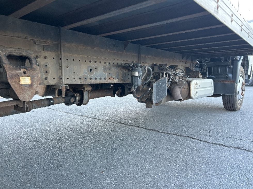 Medium Duty Box Truck-Light and Medium Duty Trucks-Hino-2019-195-Dartmouth-NS-62,329\n\t\tkm-$ 65,000 - Image 13