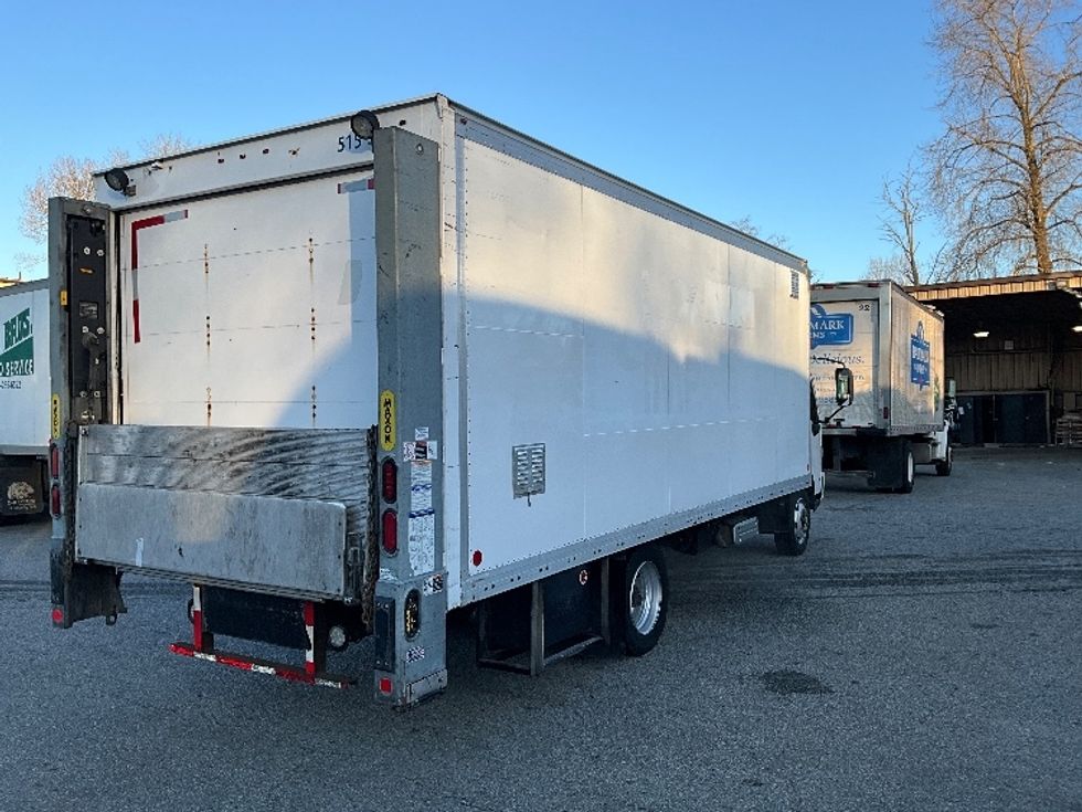 Medium Duty Box Truck-Light and Medium Duty Trucks-Hino-2019-195-Delta-BC-175,555\n\t\tkm-$ 58,500 - Image 13