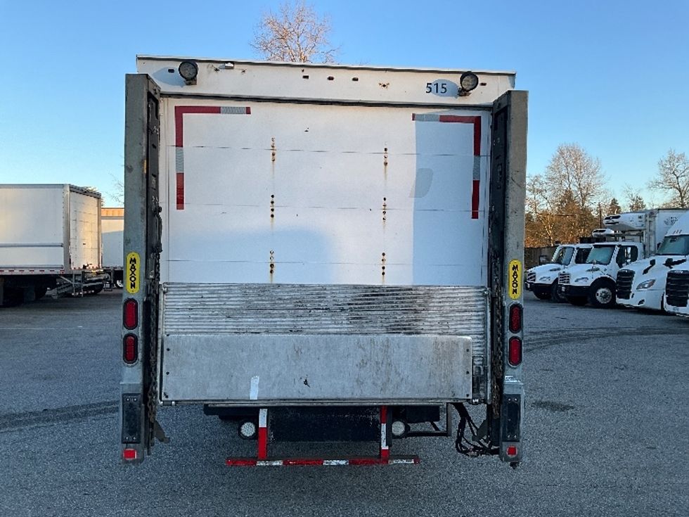 Medium Duty Box Truck-Light and Medium Duty Trucks-Hino-2019-195-Delta-BC-175,555\n\t\tkm-$ 58,500 - Image 7