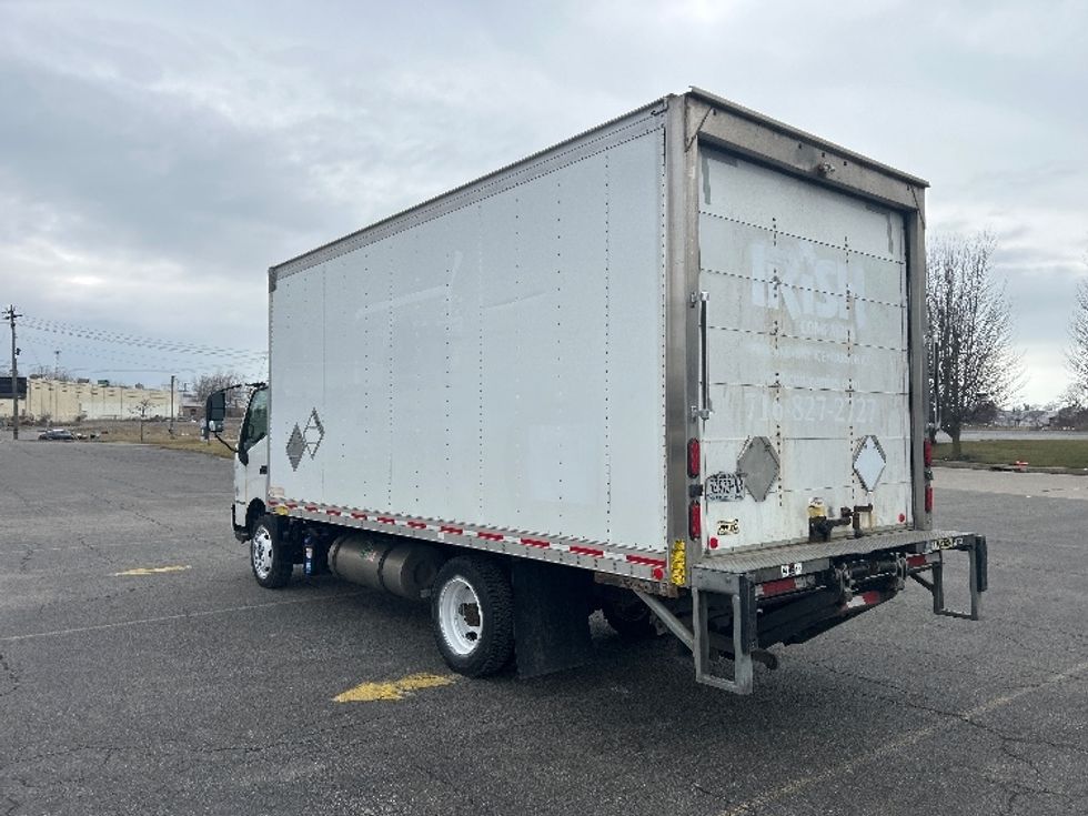 Medium Duty Box Truck-Light and Medium Duty Trucks-Hino-2019-195-Fredonia-NY-116,060\n\t\tmiles-$ 37,500 - Image 6