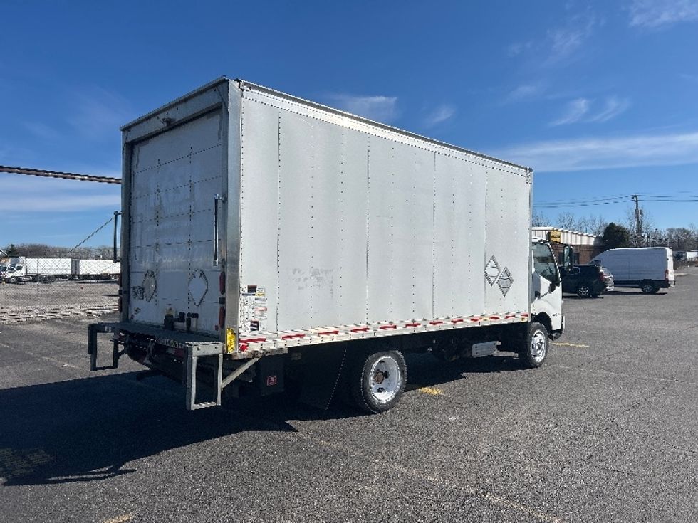 Medium Duty Box Truck-Light and Medium Duty Trucks-Hino-2019-195-Fredonia-NY-123,443\n\t\tmiles-$ 36,750 - Image 13