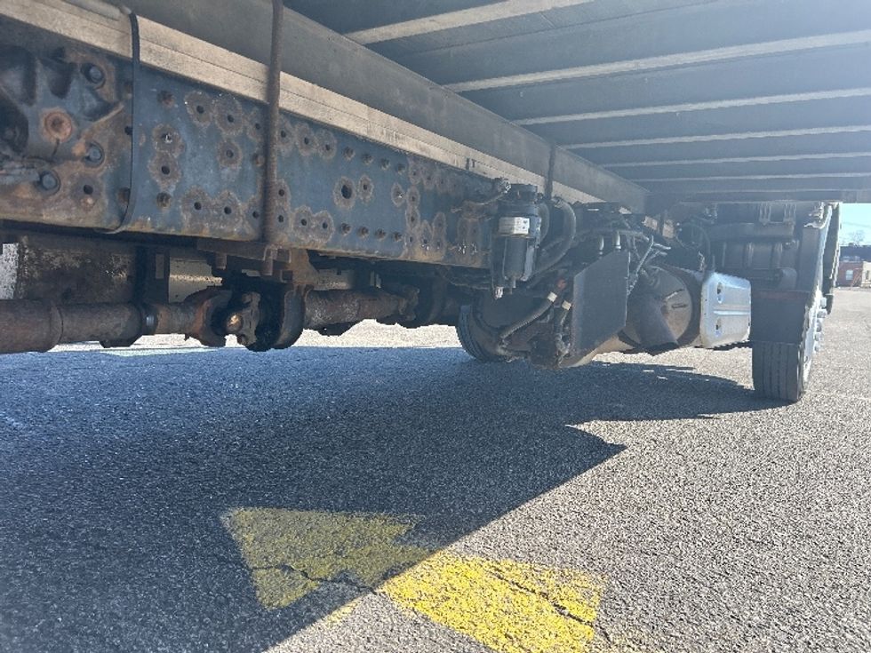 Medium Duty Box Truck-Light and Medium Duty Trucks-Hino-2019-195-Fredonia-NY-123,443\n\t\tmiles-$ 36,750 - Image 14