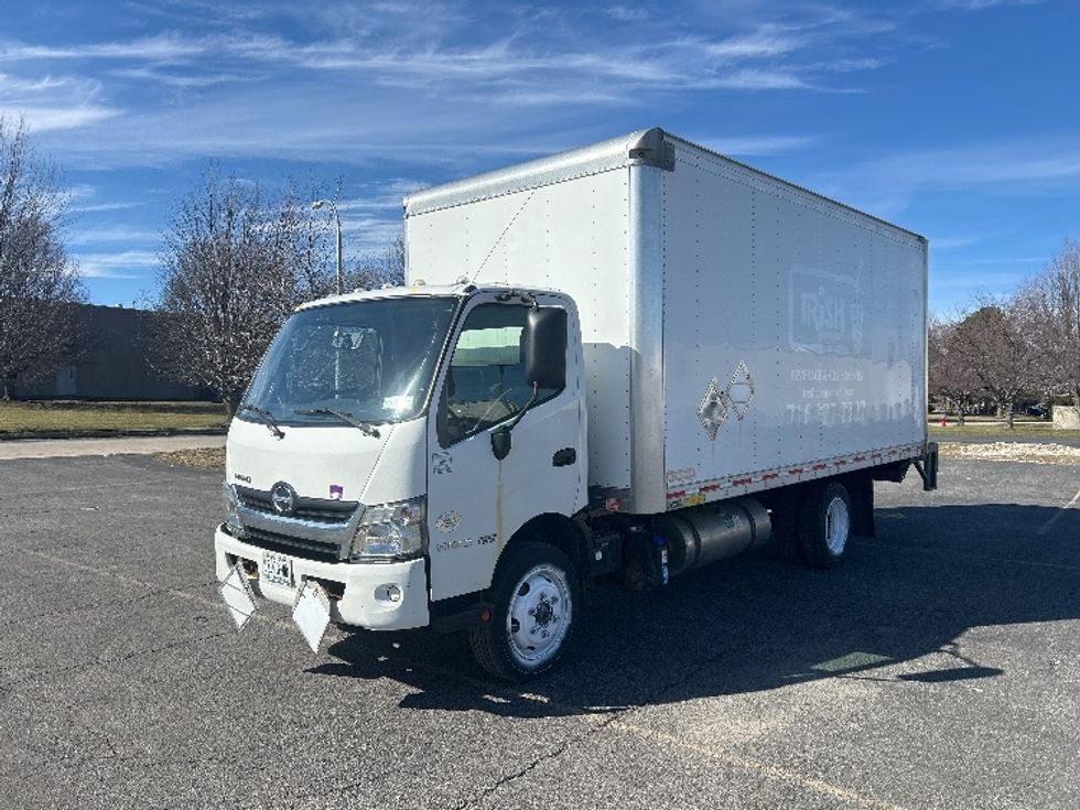 Medium Duty Box Truck-Light and Medium Duty Trucks-Hino-2019-195-Fredonia-NY-123,443\n\t\tmiles-$ 36,750 - Image 3