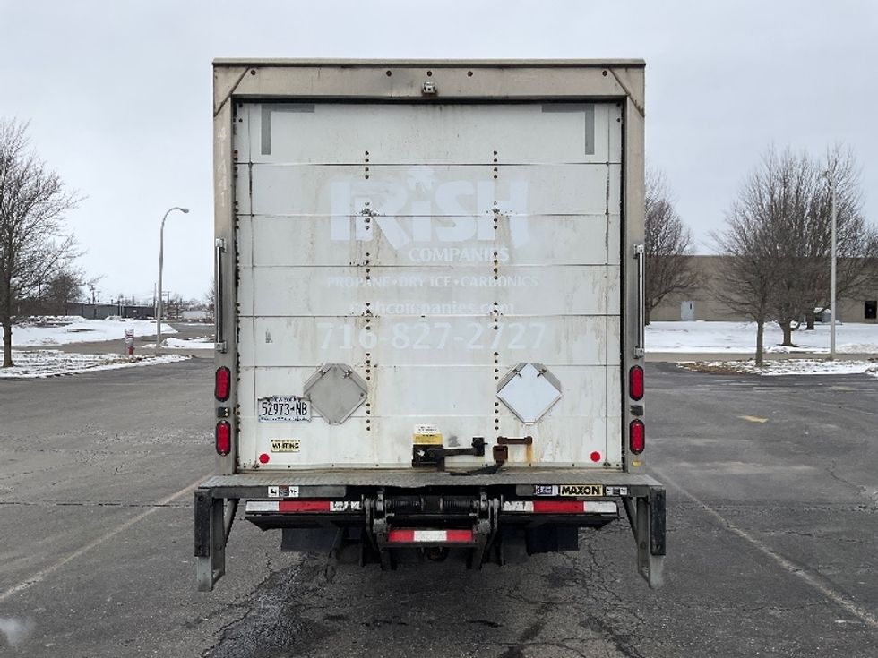 Medium Duty Box Truck-Light and Medium Duty Trucks-Hino-2019-195-Fredonia-NY-123,443\n\t\tmiles-$ 36,750 - Image 7