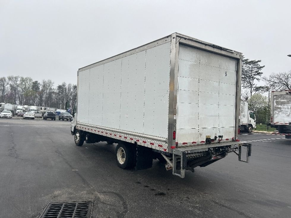 Medium Duty Box Truck-Light and Medium Duty Trucks-Hino-2019-195-Jessup-MD-102,903\n\t\tmiles-$ 41,500 - Image 6