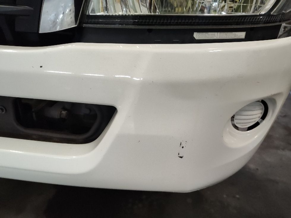 Medium Duty Box Truck-Light and Medium Duty Trucks-Hino-2019-195-Kent-WA-101,310\n\t\tmiles-$ 43,500 - Image 25