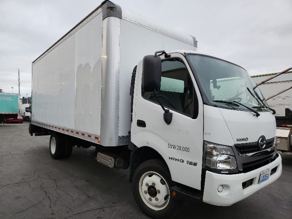 Medium Duty Box Truck-Light and Medium Duty Trucks-Hino-2019-195-Kent-WA-85,849\n\t\tmiles-$ 44,750 - Image 1