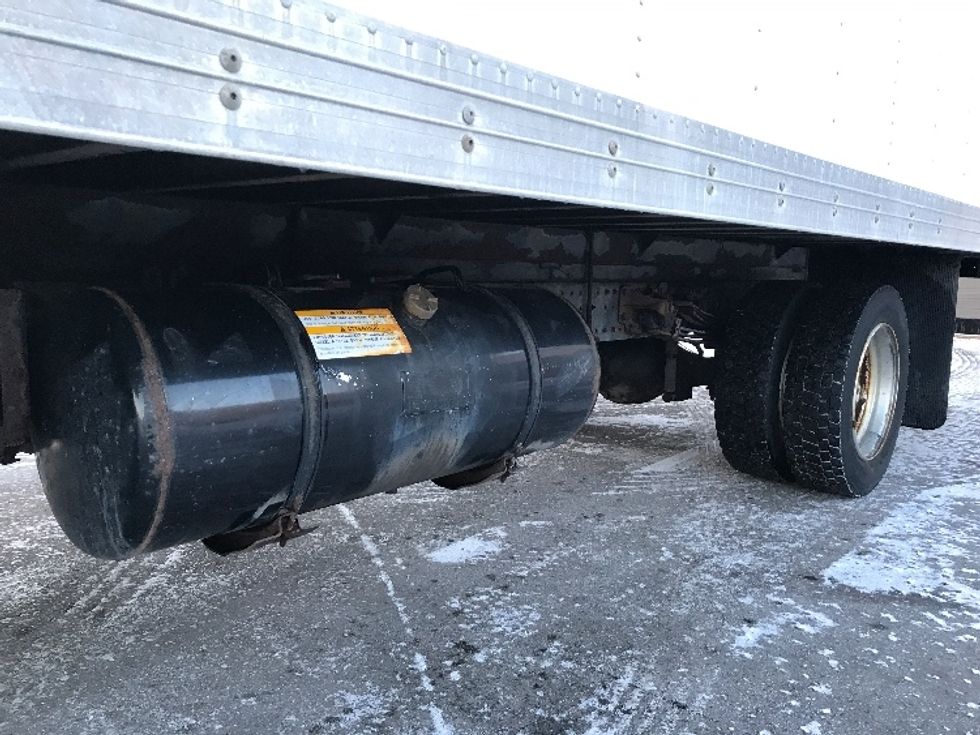 Medium Duty Box Truck-Light and Medium Duty Trucks-Hino-2019-195-Mississauga-ON-147,562\n\t\tkm-$ 58,250 - Image 5