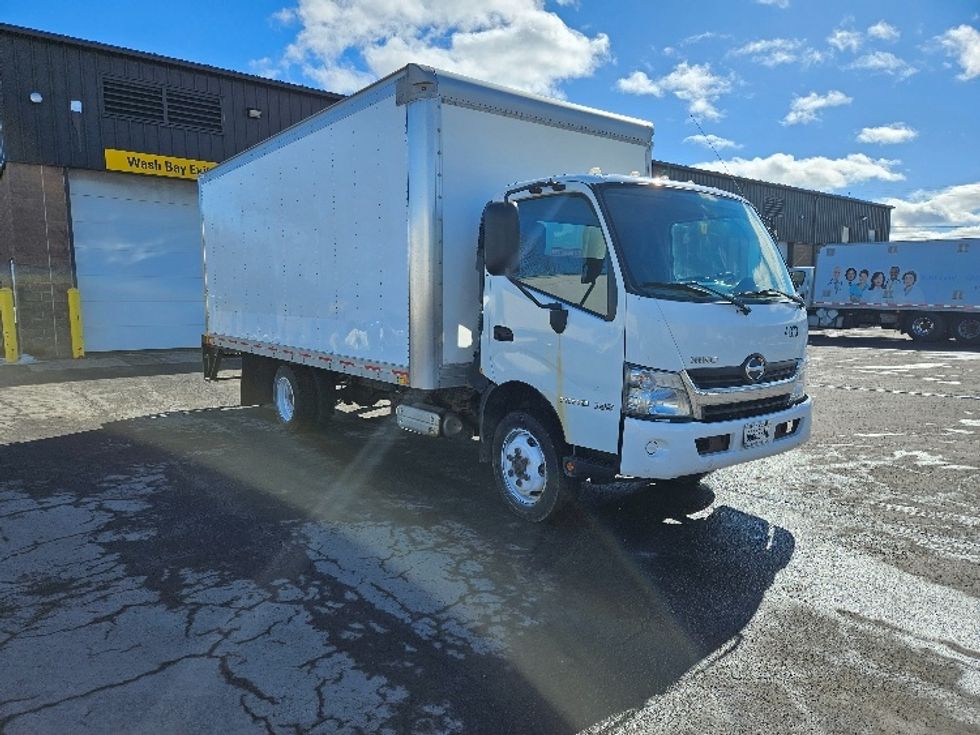 Medium Duty Box Truck-Light and Medium Duty Trucks-Hino-2019-195-Watertown-NY-215,436\n\t\tmiles-$ 21,000 - Image 1