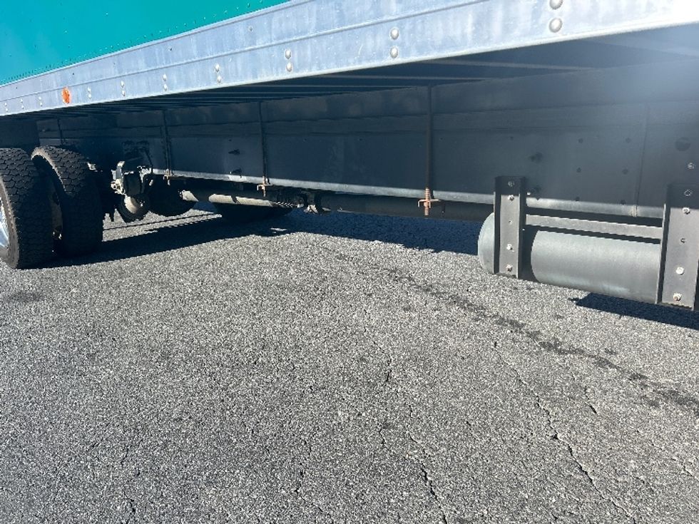 Medium Duty Box Truck-Light and Medium Duty Trucks-Hino-2019-258LP-Greensboro-NC-124,846\n\t\tmiles-$ 44,750 - Image 14