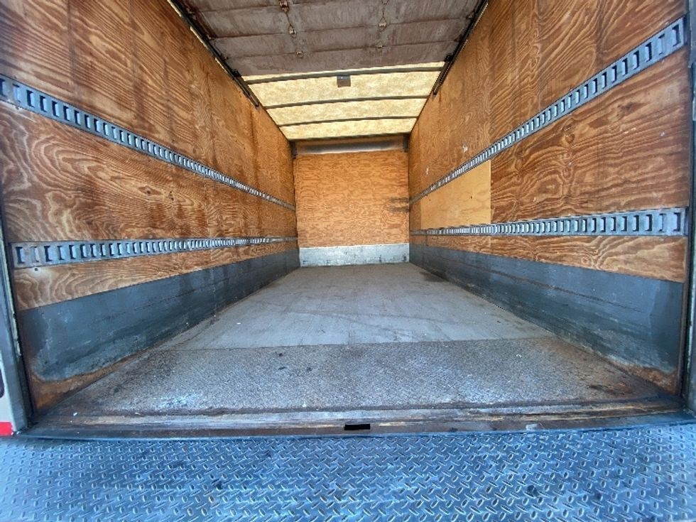 Medium Duty Box Truck-Light and Medium Duty Trucks-Hino-2019-258LP-Mississauga-ON-190,328\n\t\tkm-$ 63,500 - Image 10