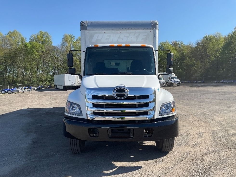 Medium Duty Box Truck-Light and Medium Duty Trucks-Hino-2019-268-Akron-OH-157,657\n\t\tmiles-$ 54,000 - Image 2