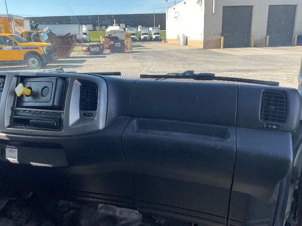 Medium Duty Box Truck-Light and Medium Duty Trucks-Hino-2019-268-Akron-OH-157,657\n\t\tmiles-$ 54,000 - Image 21