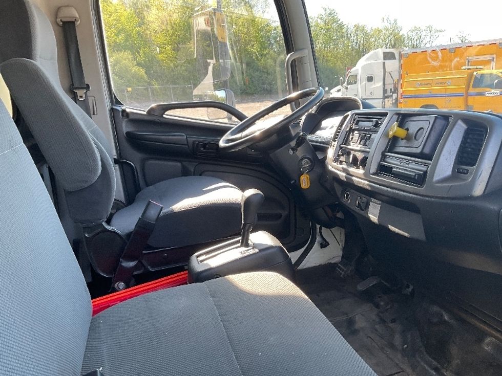 Medium Duty Box Truck-Light and Medium Duty Trucks-Hino-2019-268-Akron-OH-157,657\n\t\tmiles-$ 54,000 - Image 22