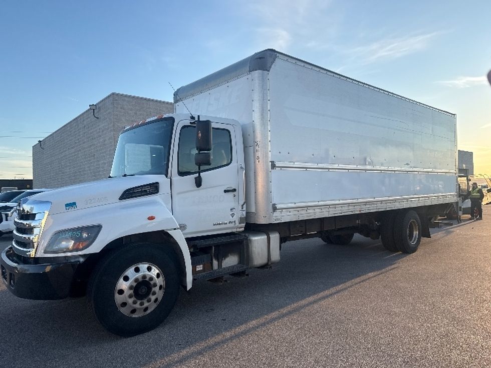 Medium Duty Box Truck-Light and Medium Duty Trucks-Hino-2019-268-Akron-OH-166,608\n\t\tmiles-$ 53,750 - Image 3