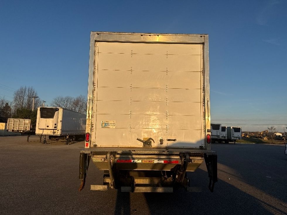 Medium Duty Box Truck-Light and Medium Duty Trucks-Hino-2019-268-Akron-OH-166,608\n\t\tmiles-$ 53,750 - Image 7