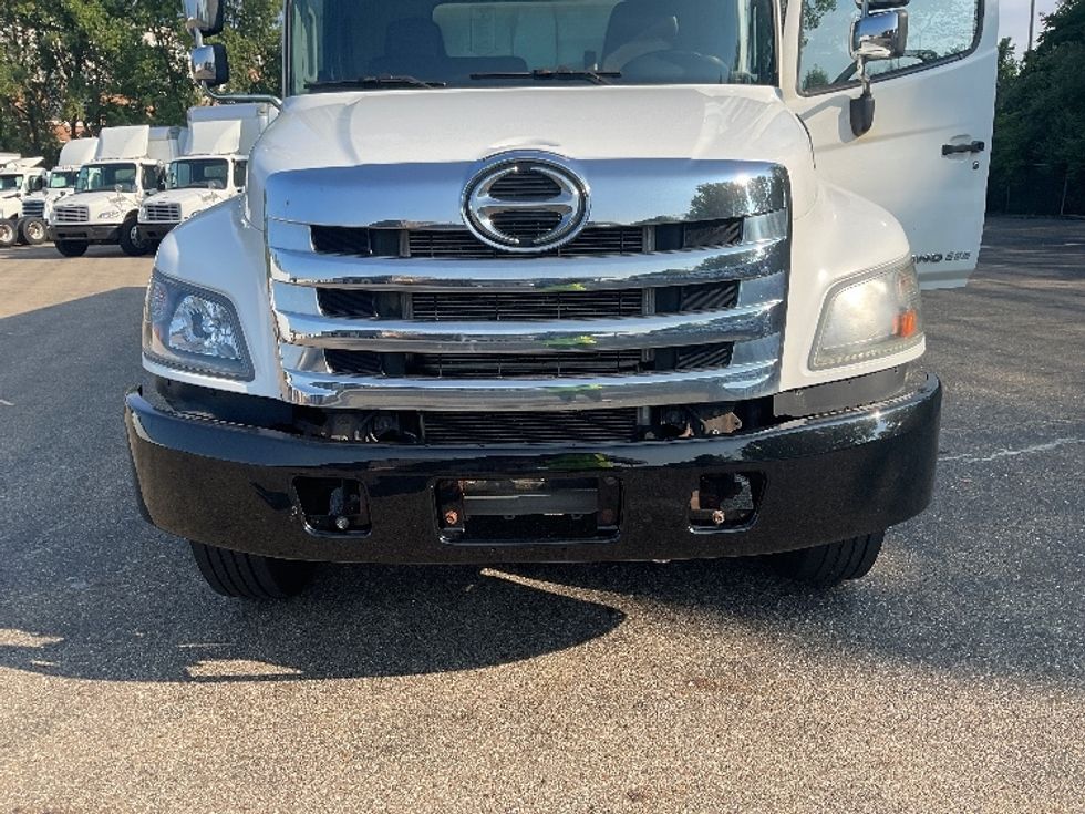 Medium Duty Box Truck-Light and Medium Duty Trucks-Hino-2019-268-Akron-OH-242,969\n\t\tmiles-$ 39,750 - Image 25