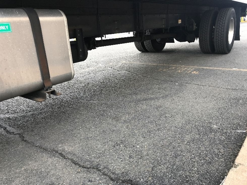 Medium Duty Box Truck-Light and Medium Duty Trucks-Hino-2019-268-Alexandria-VA-102,953\n\t\tmiles-$ 60,250 - Image 4